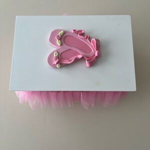 Girls wood jewelry box